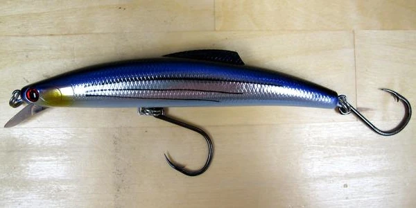 Single Raptor Lure Hooks added to a Maguroni Lure